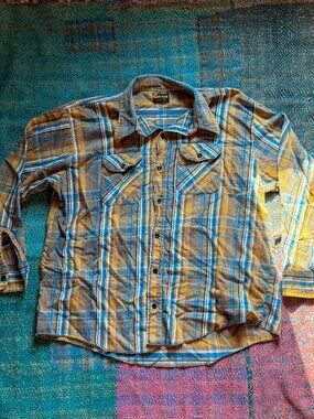 DeeCee Vintage Flannel - Size XL